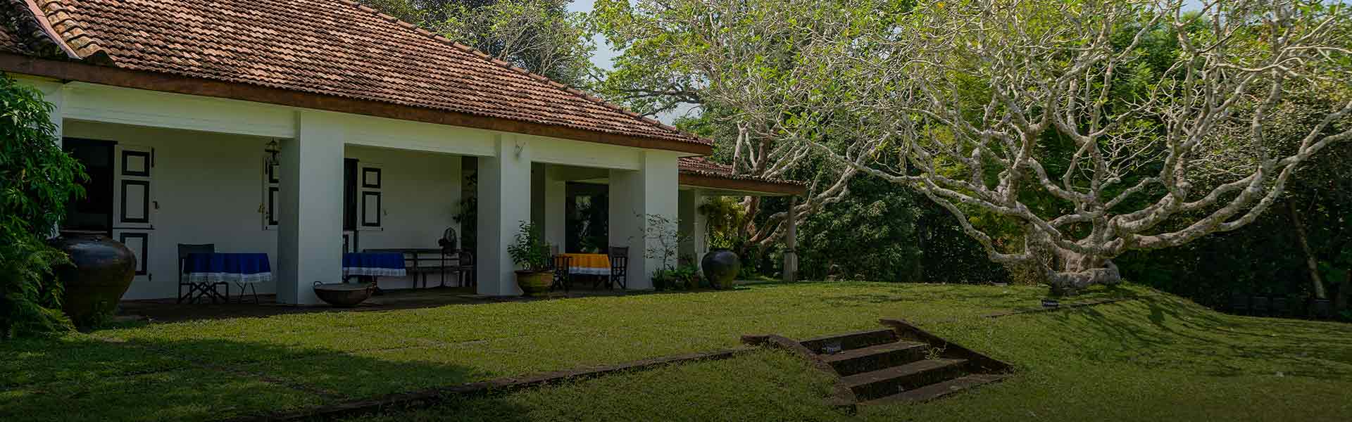 Dining at Lunuganga